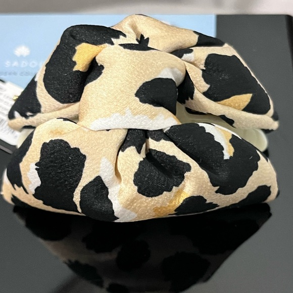 🍁ON SALE🍂LELE SADOUGHI NWT AUTHENTIC LEOPARD SIMONE KNOTTED SILK HAIR CLAW CLIP - Picture 7 of 14